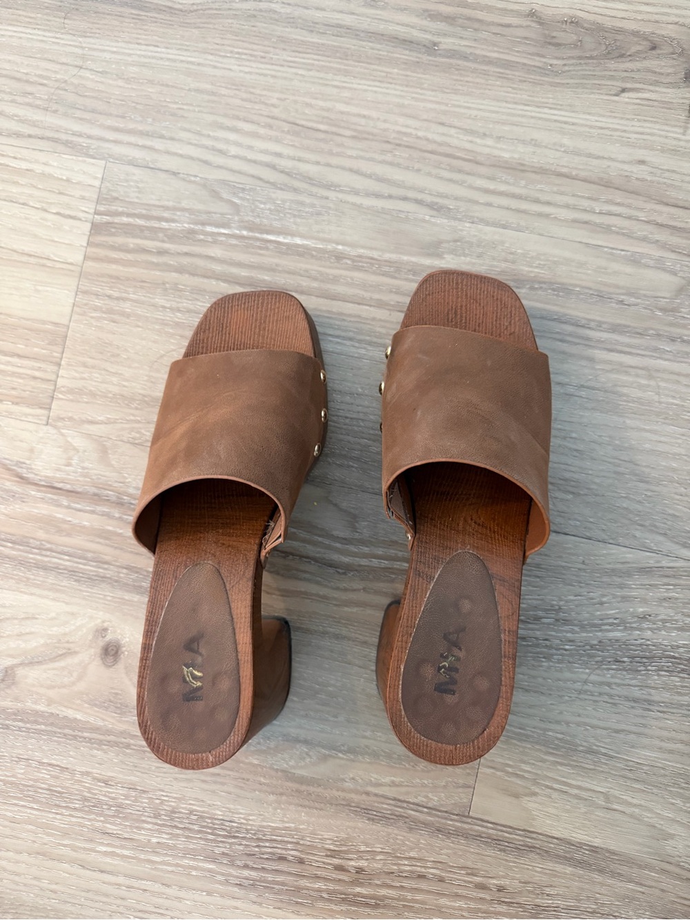 MIA Emerie Platform Sandal Brown size 8